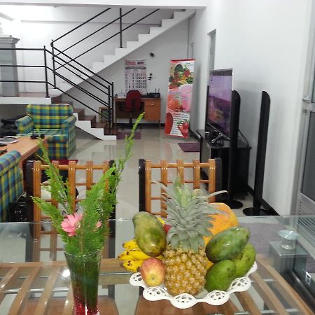 Olive Hill Top Hotel ฮาปูตาเล ภายนอก รูปภาพ