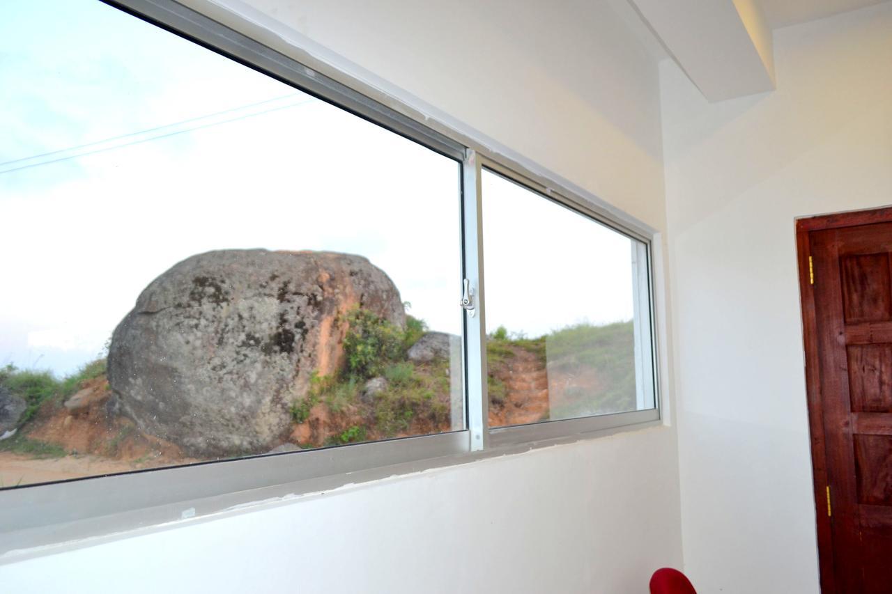 Olive Hill Top Hotel ฮาปูตาเล ภายนอก รูปภาพ