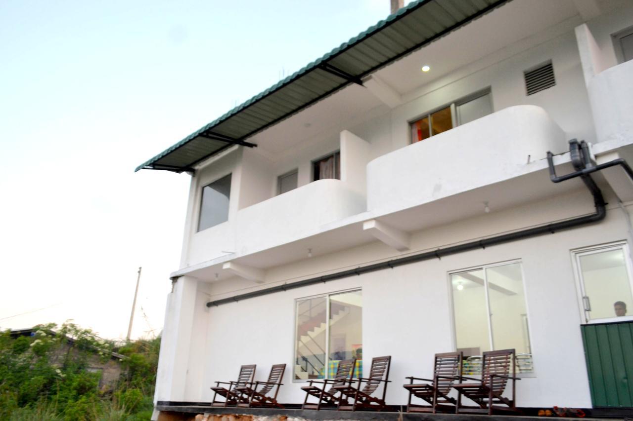 Olive Hill Top Hotel ฮาปูตาเล ภายนอก รูปภาพ