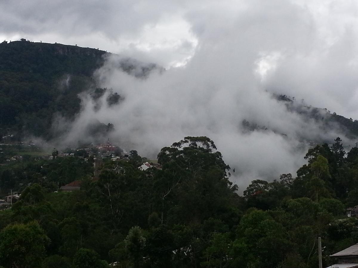 Olive Hill Top Hotel ฮาปูตาเล ภายนอก รูปภาพ